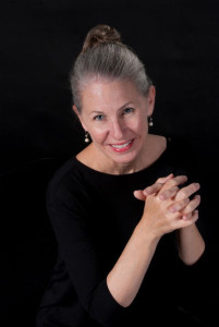 Colleen's Head Shot Web Ready
