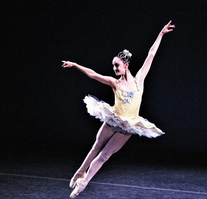 Former NYC Ballet Soloist, Zippora Karz, to Stage Balanchine’s Sonatine